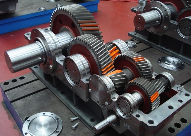 Gearbox Overhaul & Bearing Replacement